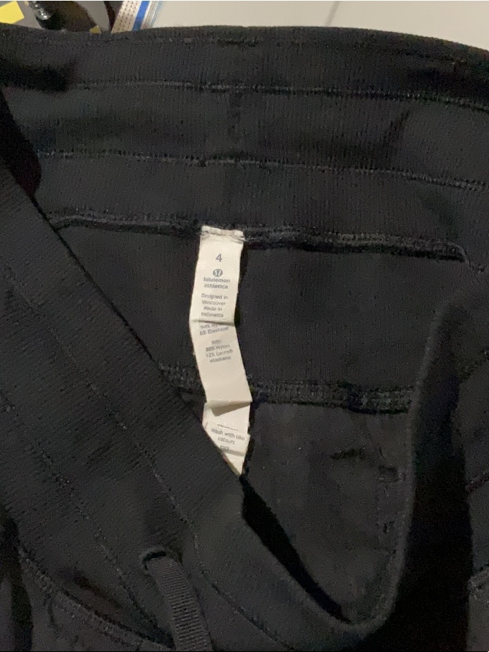 Lululemon Dance Studio Sz 4